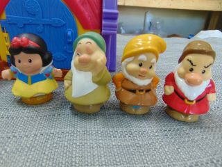 Fisher Price Little People Disney Snow White 7 Dwarfs Musical Cottage House 3