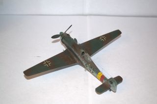 1:72 PROFESSIONAL BUILT MODEL WWII GERMAN AIRCRAFT TA - 152 REVELL 3
