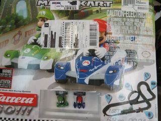 Carrera Go 62431 Mario Kart Slot Car Race Set 1:43 Scale Analog Track (ask)
