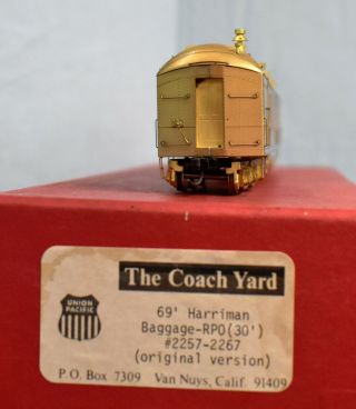 The Coach Yard - HO Brass - Union Pacific 69 ' Harriman Baggage/RPO 2257 - 2267 3