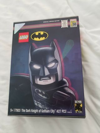 Sdcc 2019 Lego Batman The Dark Knight Of Gotham City Set Le Dc Minifigure