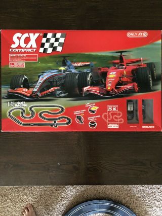 Scx Compact F - 1 Formula Slot Car Racing Set 1:43 &