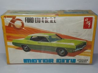 1/25 Amt 1970 Ford Ltd 4 Dr.  H.  T.  Motor City Stocker Series Unsealed Model Kit
