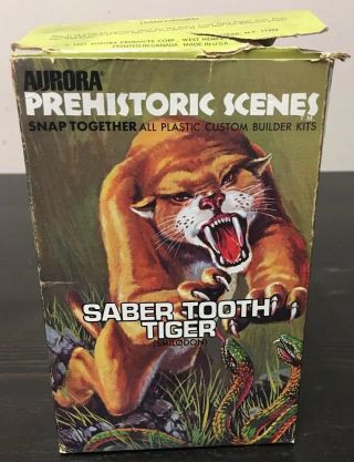 Aurora Prehistoric Scenes Model Kit: Saber Tooth Tiger