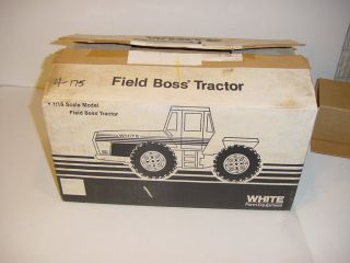 1/16 Hard To Find White 4 - 175 Tractor W/single Wheels W/box
