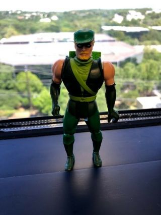 Vintage Kenner Powers Green Arrow Action Figure Dc Comics 1984