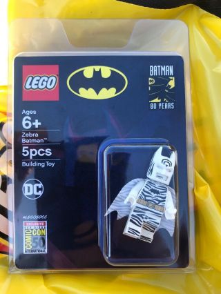 2019 Sdcc Exclusive Lego Zebra Batman Mini - Figure In Hand 275