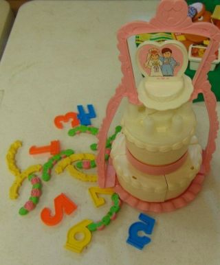 Vintage Fisher Price Fun Food Play Kitchen Desert Wedding Cake,  Accessories