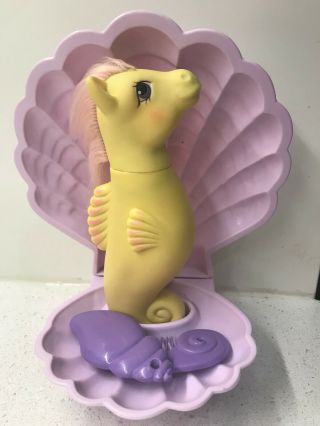 Vintage My Little Pony G1 High Tide Sea Pony With Lilac Clam Shell And Combs