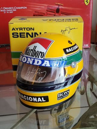 Ayrton Senna Mclaren Mp4/4 12 World Champion Formula 1 1988 Helmet 1:2