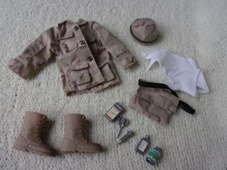 Gi Joe // Vintage // Medic Outfit//jacket//helmet//boots//pack//medicine//sling