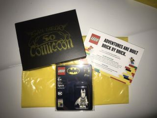 2019 Sdcc Exclusive Lego Zebra Batman Mini - Figure Dc Detective Comics