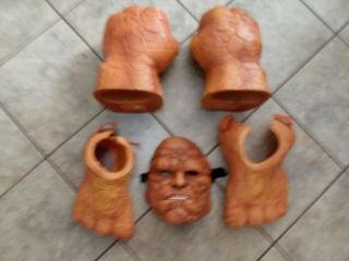 The Thing Smash Hands Feet & Mask Marvel Fantastic 4 Electronic Foam Fists