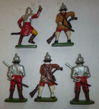 UNIDENTIFIED GROUP OF VINTAGE PLASTIC 75mm SPANISH CONQUISTADORS - 1960 ' S? 3