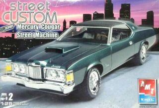 Mercury Cougar Ertl/ Amt Model Car Street Machine 1:25 Scale
