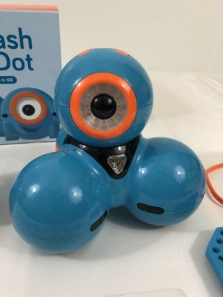 Wonder Workshop Dot And Dash Coding Robots 2