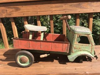 VINTAGE RED AND GREEN KEYSTONE RIDE - EM DUMP TRUCK ANTIQUE METAL TOY TRUCK 3