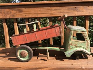 VINTAGE RED AND GREEN KEYSTONE RIDE - EM DUMP TRUCK ANTIQUE METAL TOY TRUCK 4