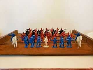 Revolutionary War Toy Soldiers W/61 British Infantry Americana Plastic 2.  5 " H