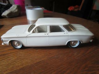 Amt 1960 Chevrolet Corvair 4dr Promo Car In Ermine White
