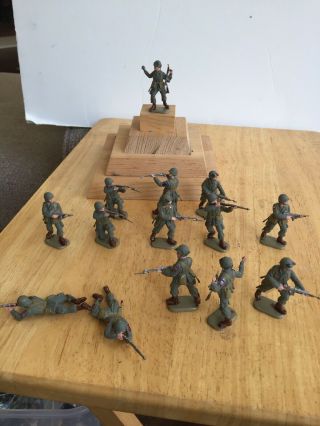 Revell 1/32 Wwii Us 82 Airborne Paratroopers Plastic Figures Painted (14)