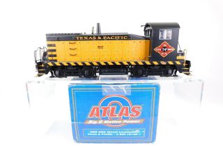 O Scale Atlas 6156 - 1 T&p Texas & Pacific 2 - Rail Emd Sw8 Diesel 812 W/ Lights