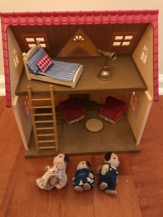 Calico Critters Sylvanian Families Cottage House Dog Figures Accessories