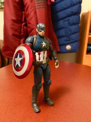 Bandai S.  H.  Figuarts - Civil War Captain America Figure (authentic, )