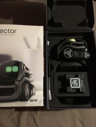 Anki - Vector Robot with Amazon Alexa Voice Assistant - Gray 6
