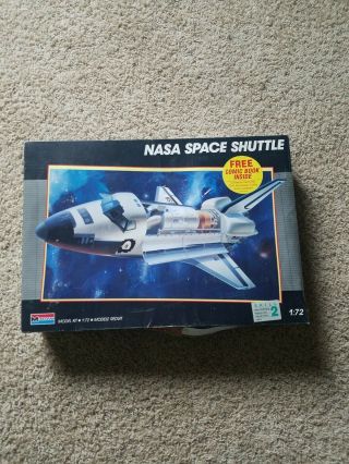 Monogram 1/72,  Nasa Space Shuttle,  Model Kit,  1987 With Comic Book