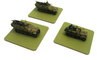 1/72 German Wwii Anti - Tank Half - Tracks 250/251,  Hand Painted,  Plastic Resin