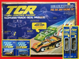 1978 Ideal Tcr Slotless Racing Set With Extra Track & Ford Van,  Dodge Pickup