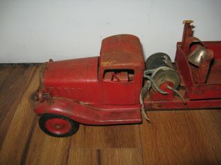 1920 ' s 1930 ' s Turner Toys Pressed Steel Fire Truck Rare Antique Vtg Bell Hose 2