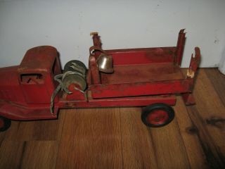 1920 ' s 1930 ' s Turner Toys Pressed Steel Fire Truck Rare Antique Vtg Bell Hose 3