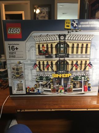 Lego Grand Emporium 10211 Creator,  Modular, .