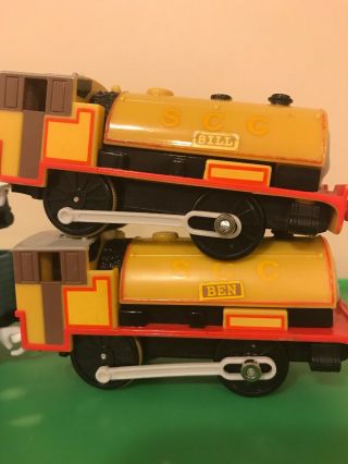 THOMAS Train Tomy Trackmaster Motorized Twins Bill and Ben With Trucks 3