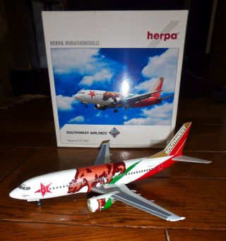 1/200 Southwest Airlines 737 - 300 " California One " B737 By Herpa 550437