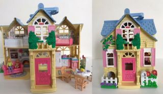 Mattel 2000 Fisher Price Loving Family Sweet Streets Country Cottage Doll House