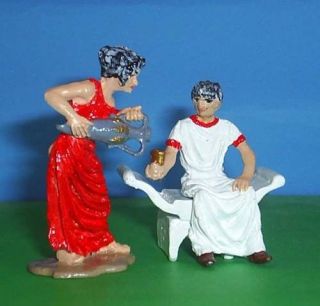 Toy Soldiers Metal Ancient Roman Slave Woman Pouring Wine In Senators Cup 54mm