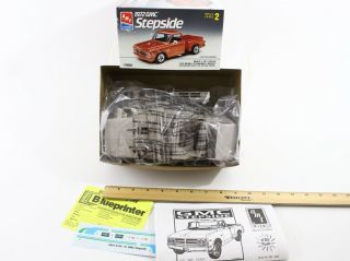 1972 GMC Stepside Truck AMT 1:25 6081 Unbuilt Complete Model Kit 2