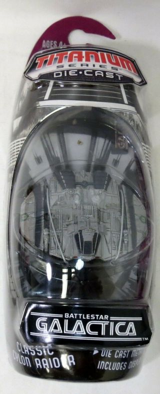 Hasbro Titanium Battlestar Galactica Classic Cylon Raider Light Paint