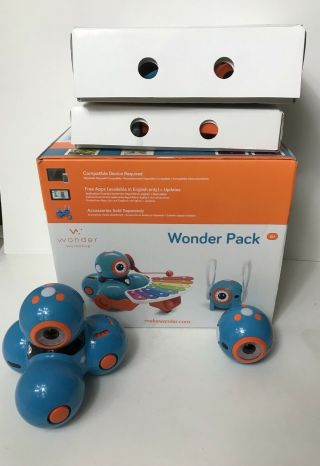 Wonder Workshop - Dash & Dot Robot Wonder Pack - Includes Accessory Pack