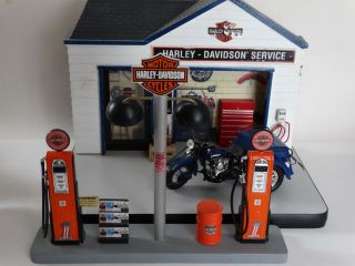 Harley Davidson Service Station Garage Diorama Servicar Motorcycle 1:18 Diecast