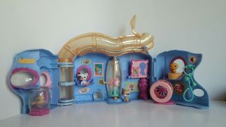 Littlest Pet Shop House With Slide And 3 Lps