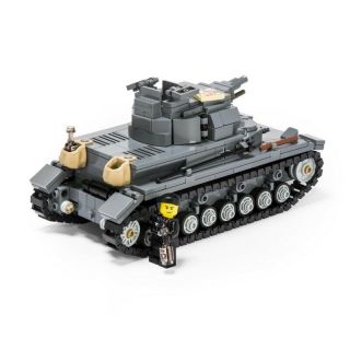 Panzer IV German Infantry Support Tank - Brickmania® Building Kit 2