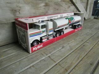 Vintage Nylint Trans Tanker Semi Truck 7 UP Light NIB Steel Soda 2