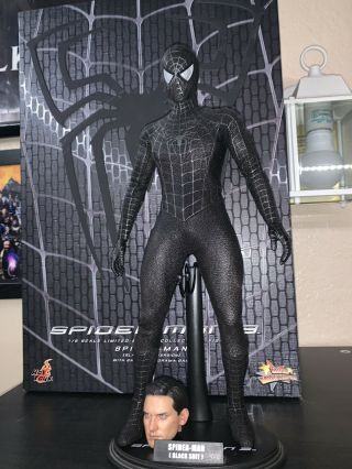 Hot Toys 1/6 - Scale Spider - Man 3 Black Suit Spiderman Mms165
