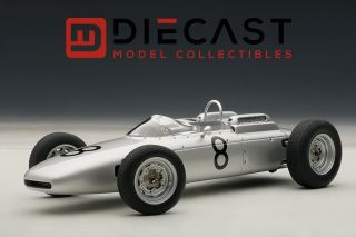 Autoart 86272 Porsche 804 Formula 1 1962 8,  1:18th Scale