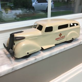 Wyandotte Toys Ambulance 11 " Pressed Steel Vintage 1930 