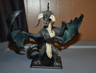 Dungeons And Dragons Miniatures Icons Gargantuan Black Dragon